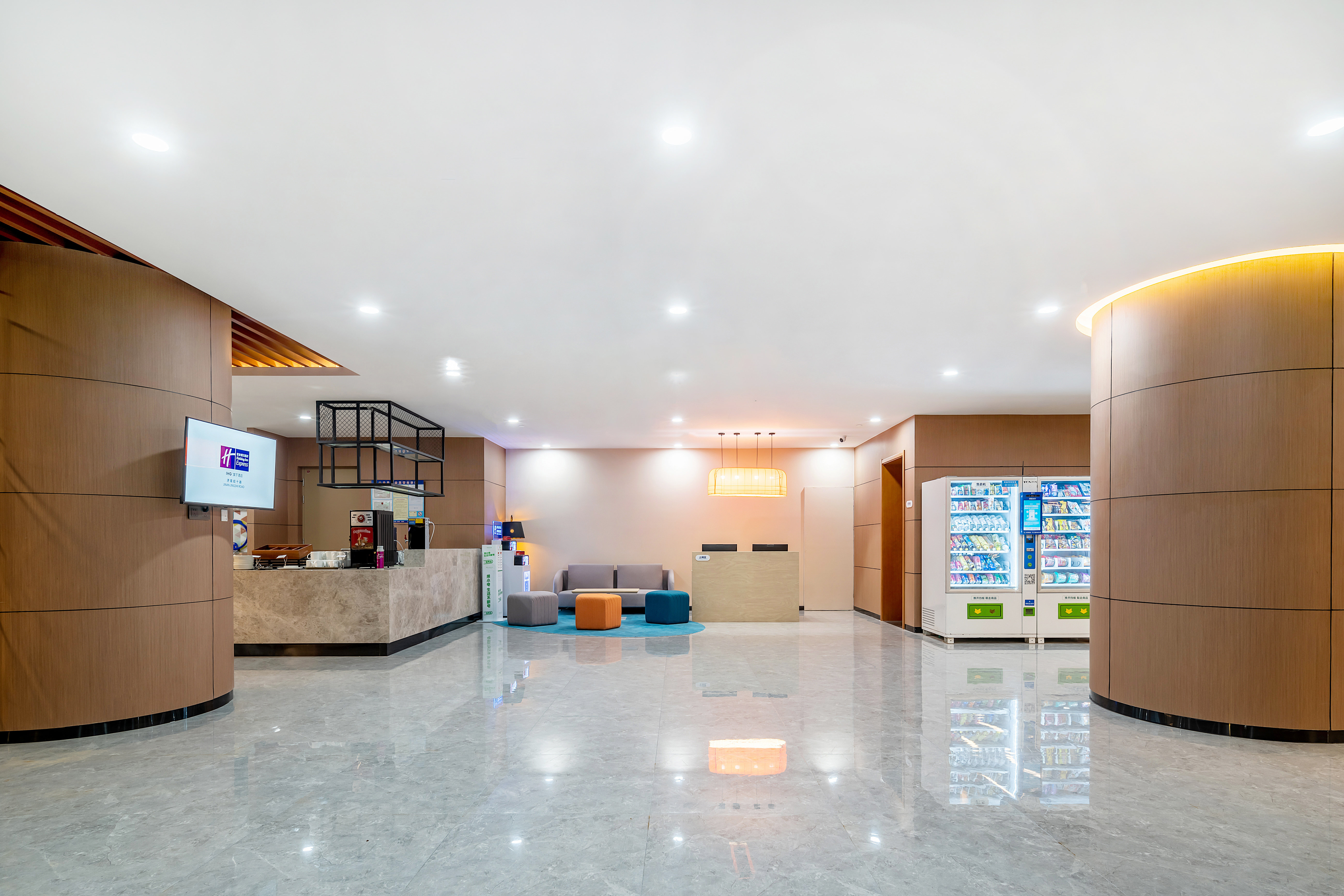 Holiday Inn Express Jinan Jingshi Road 6/36