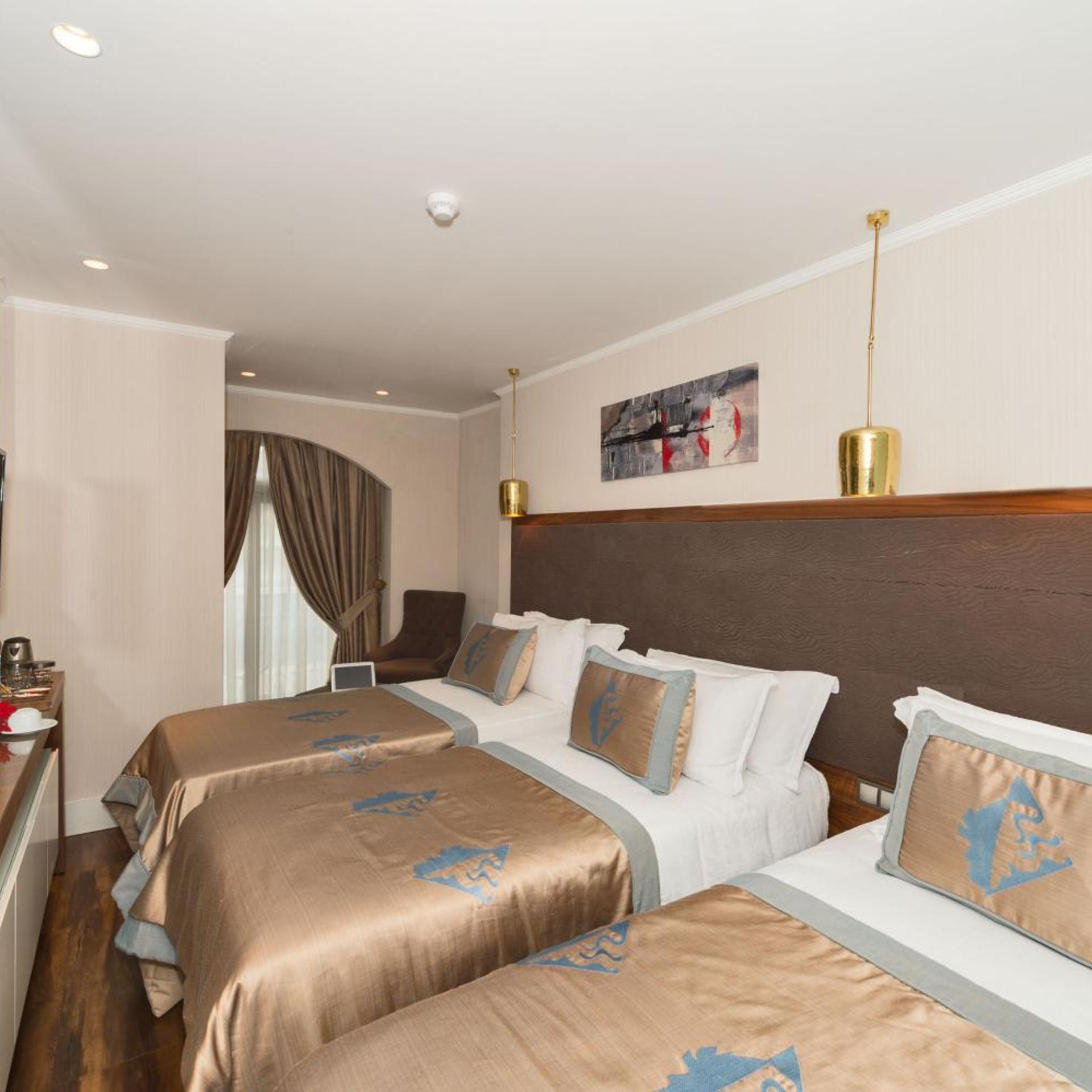 Room, Double or Twin Bed, with Extra Bed