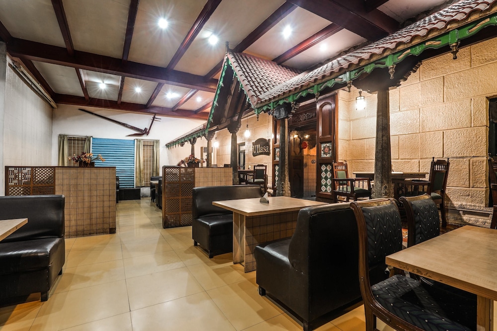 Athithi Inn 20/23