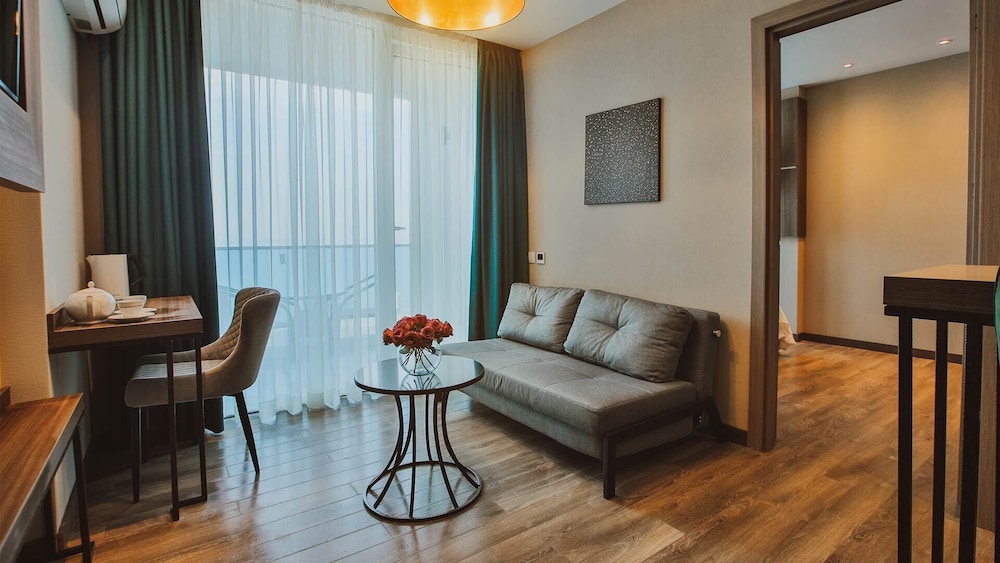 Sunrise Residence Apart Hotel Batumi 8/22