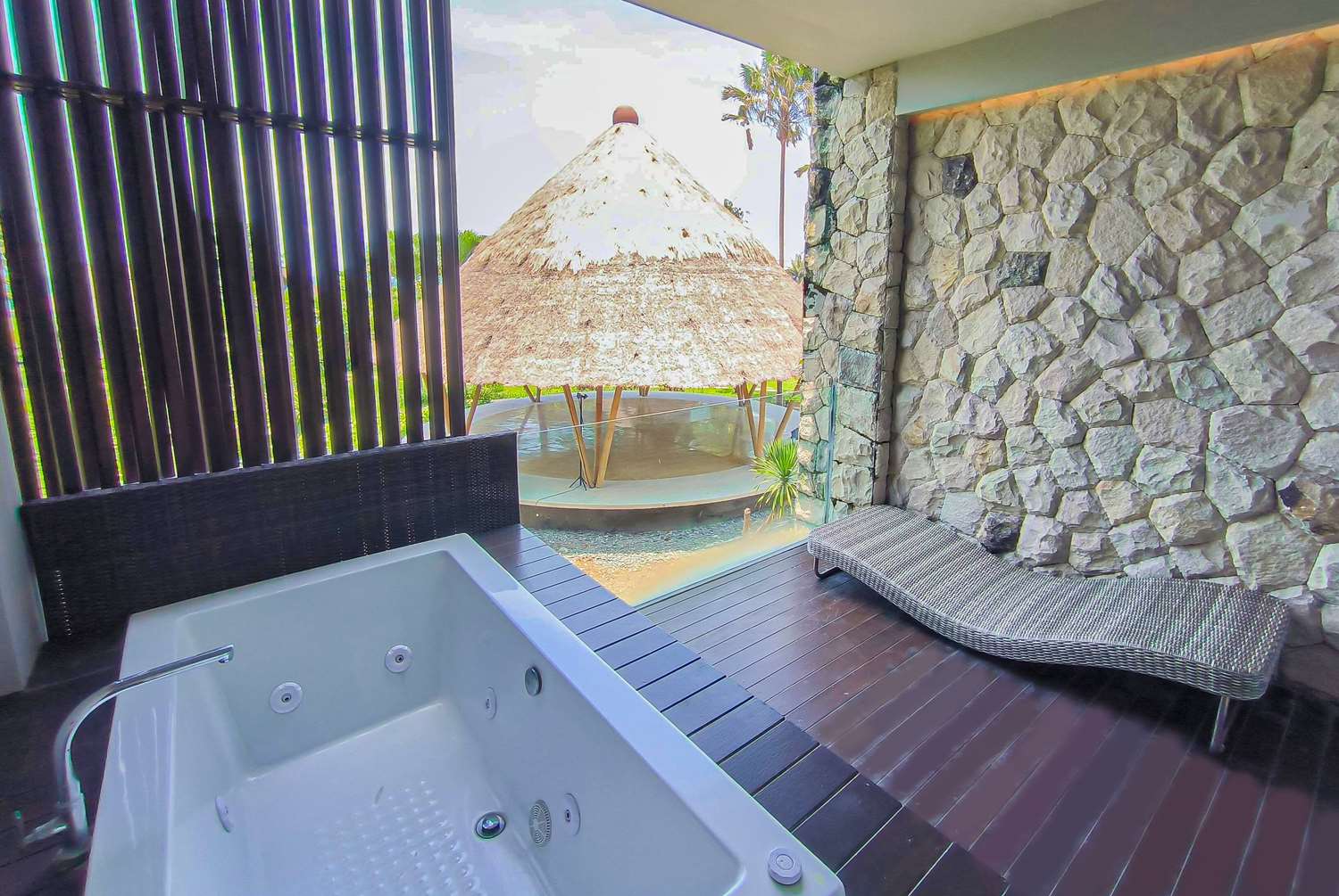 Wyndham Tamansari Jivva Resort Bali 44/46