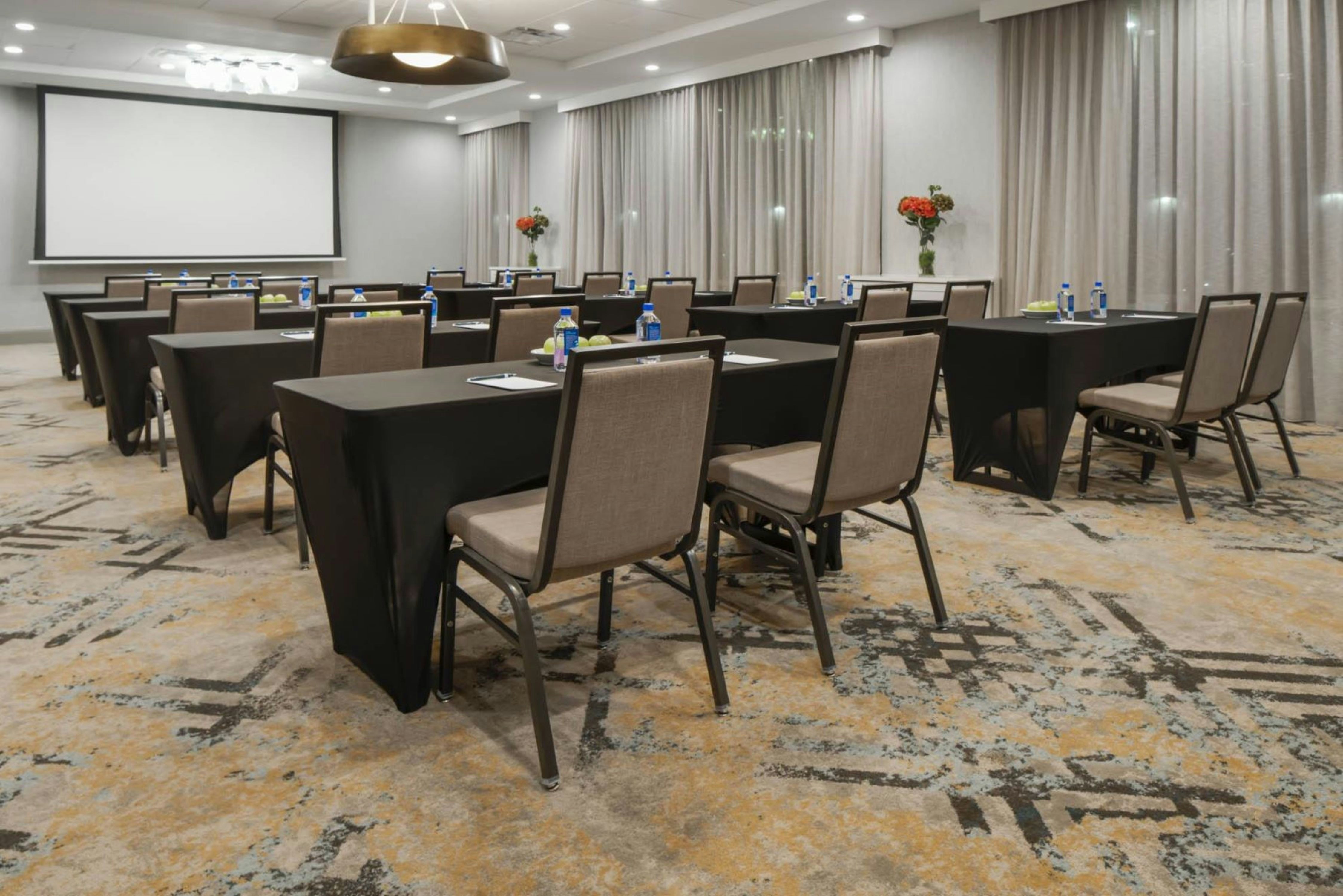 Homewood Suites by Hilton DFW Airport South 9/14