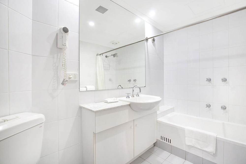 AEA THE COOGEE VIEW SERVICED APARTMENTS 81/82