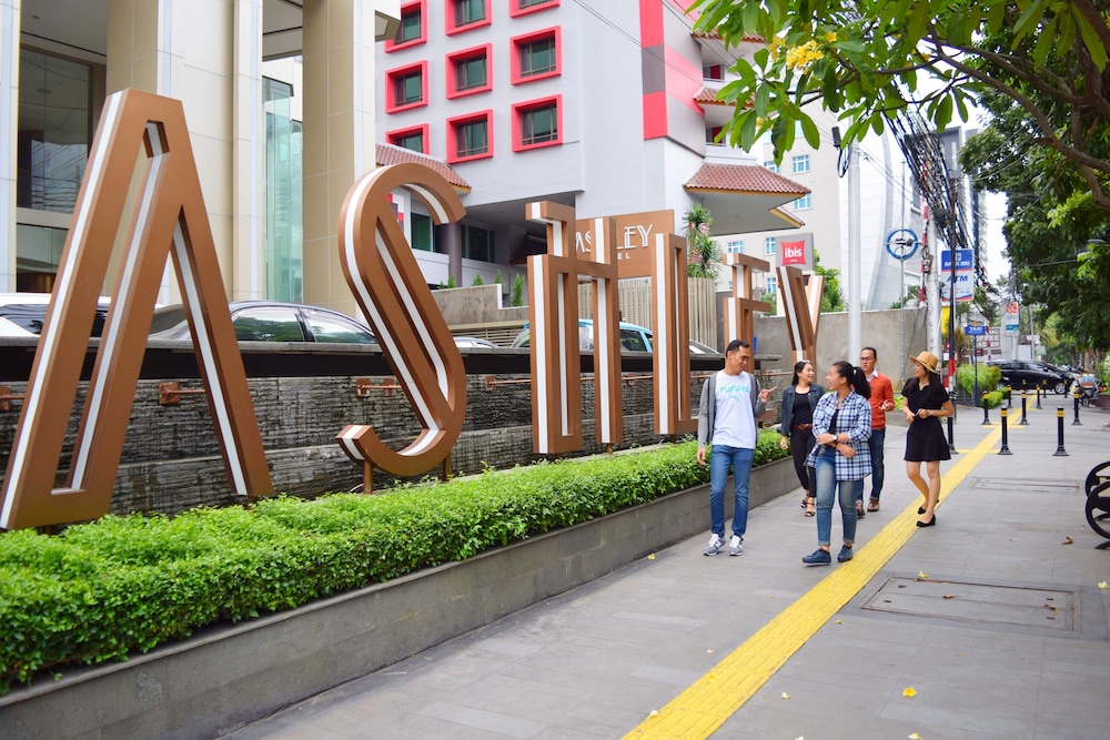 Ashley Hotel Jakarta 61/66