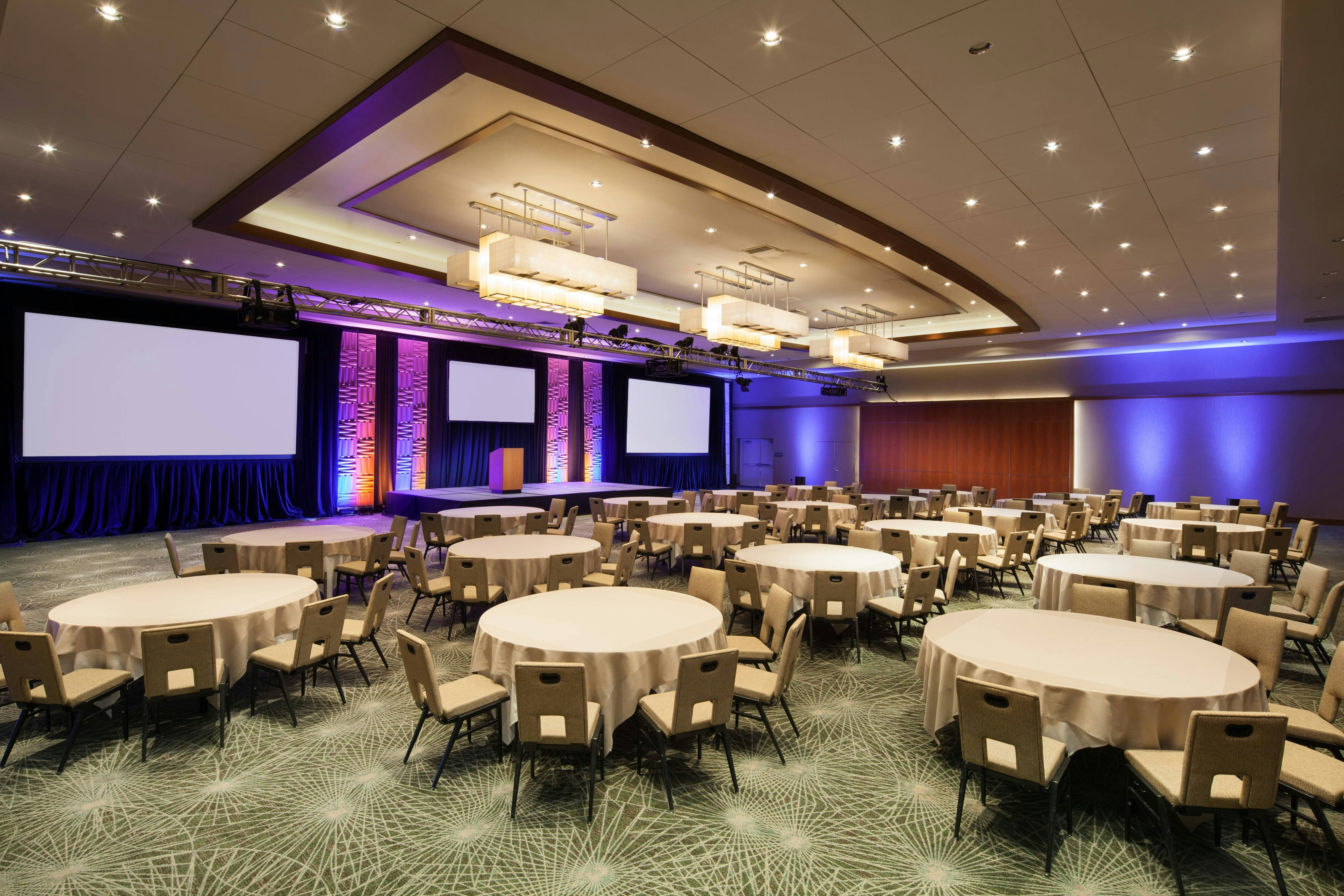 Westin Gaslamp Quarter 53/61