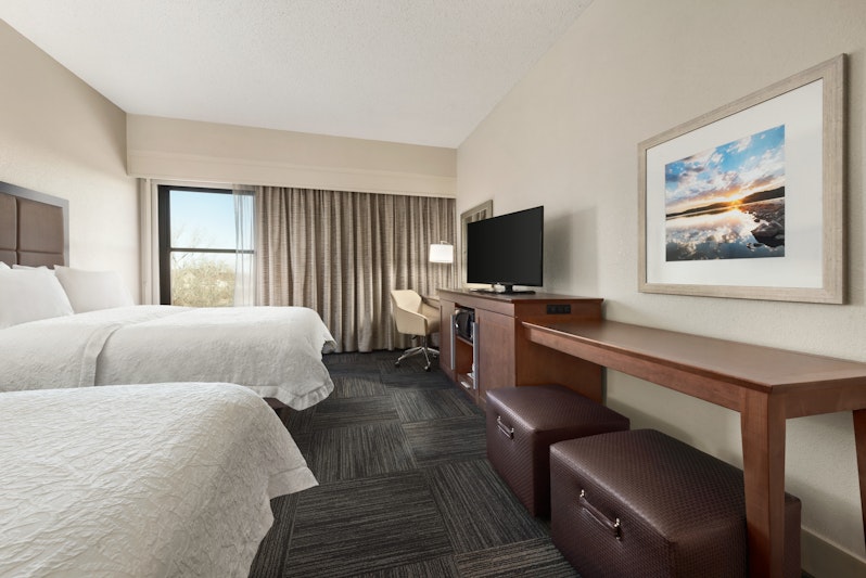 Hampton Inn Lawrence Ks 34/53