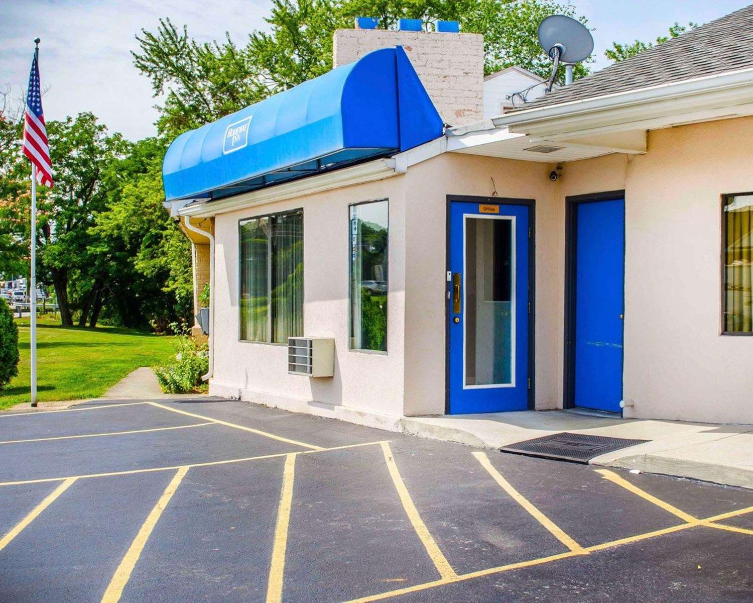 Rodeway Inn Dillsburg, PA 44/45