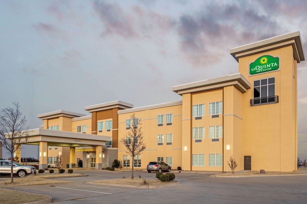 La Quinta Inn & Suites by Wyndham Weatherford OK 5/47