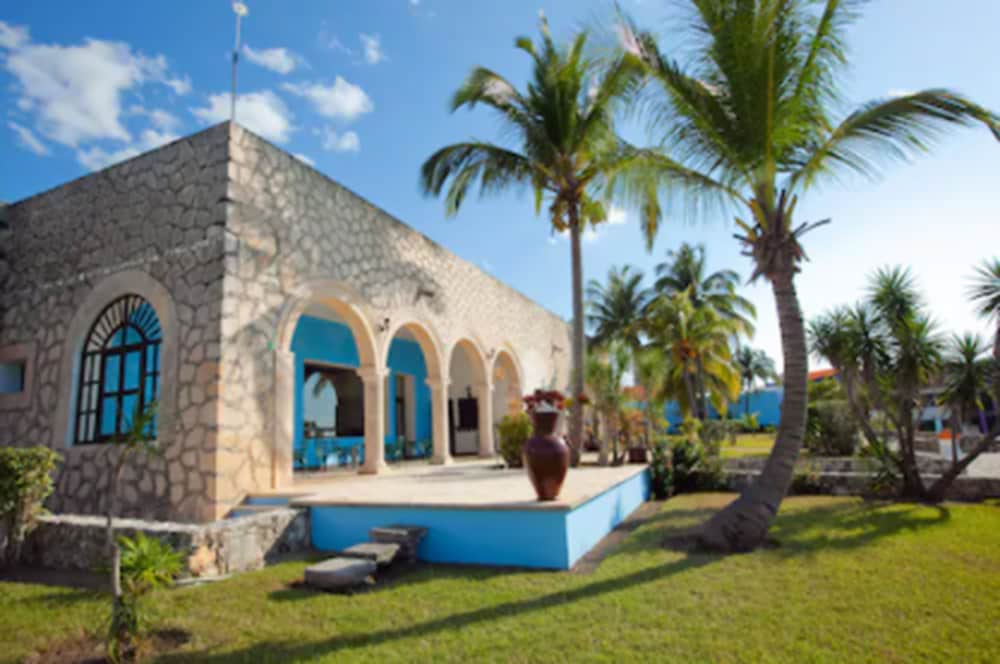 Tucan Siho-Playa 12/17