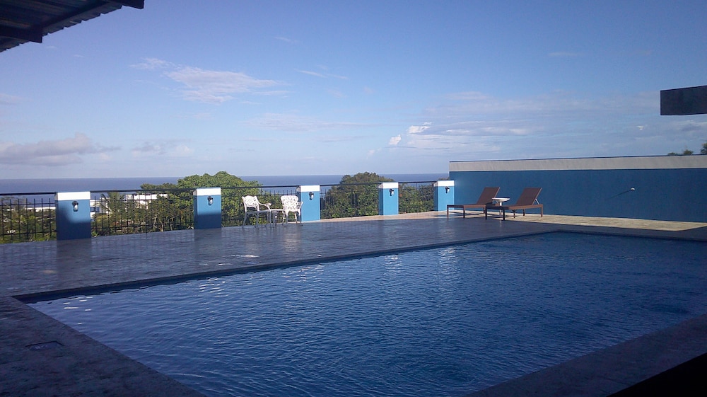 E&amp;J Boutique Residences 40/50