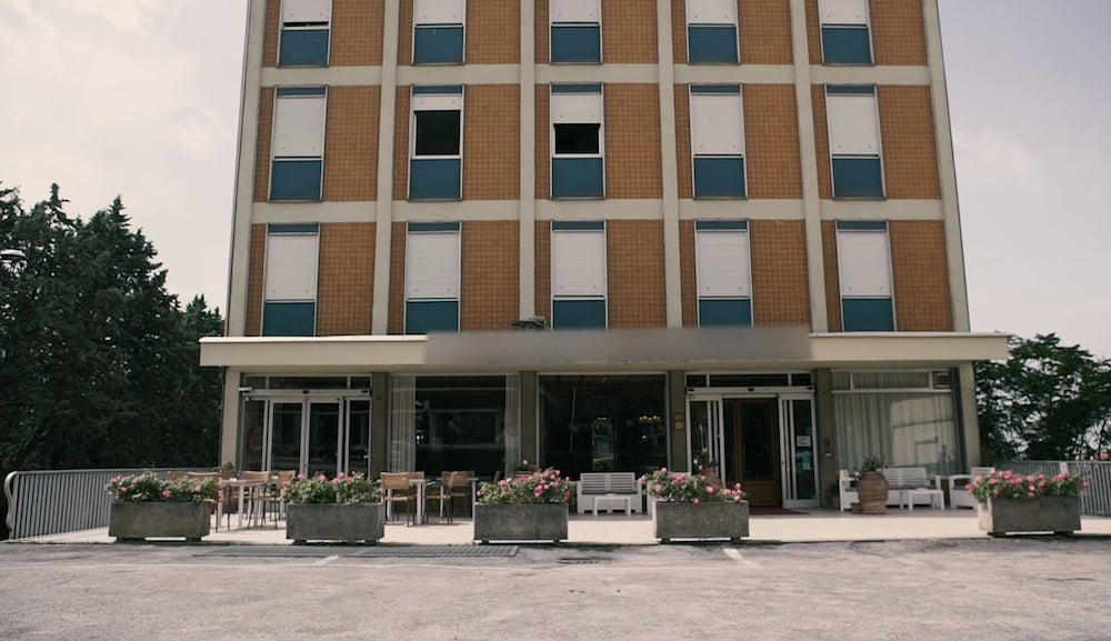 Grifone Hotel Ristorante 1/50