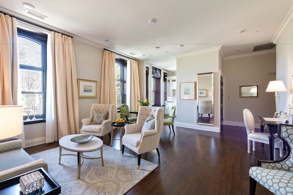 The Sydney Boutique Inn 45/69