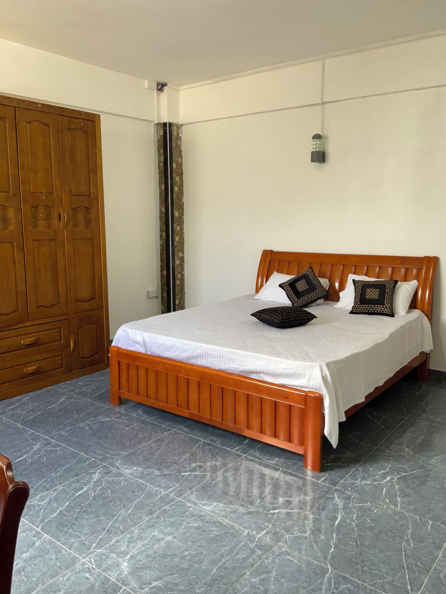 Deluxe, King Bed, Resort View، Mahe Holiday Resort 5/10