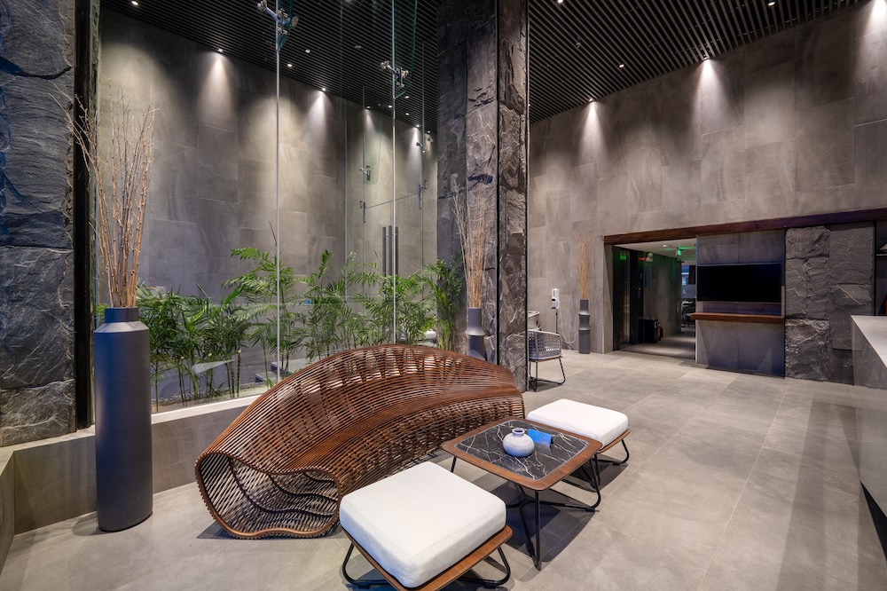 Legend Boutique Hotel 14/69