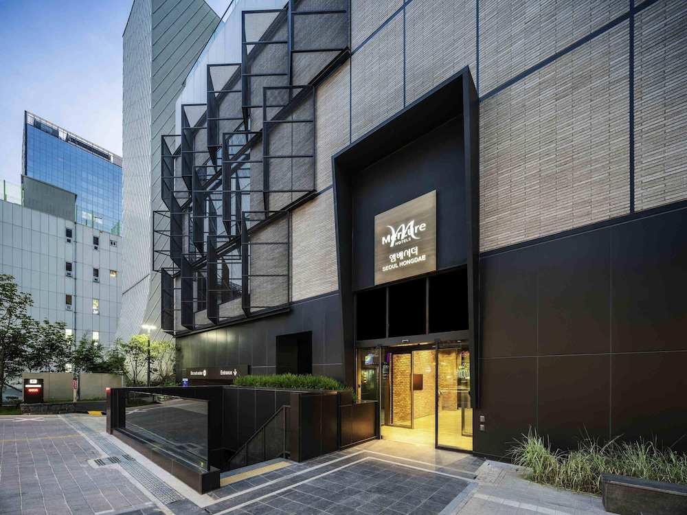 Mercure Ambassador Seoul Hongdae 65/72
