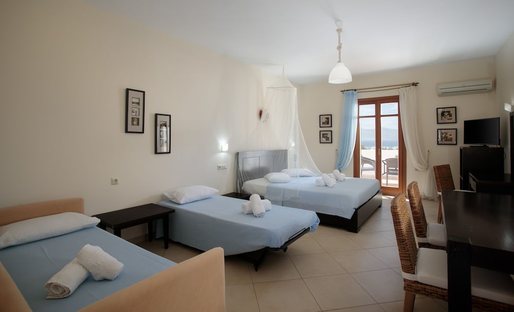Margaritari Hotel 11/50