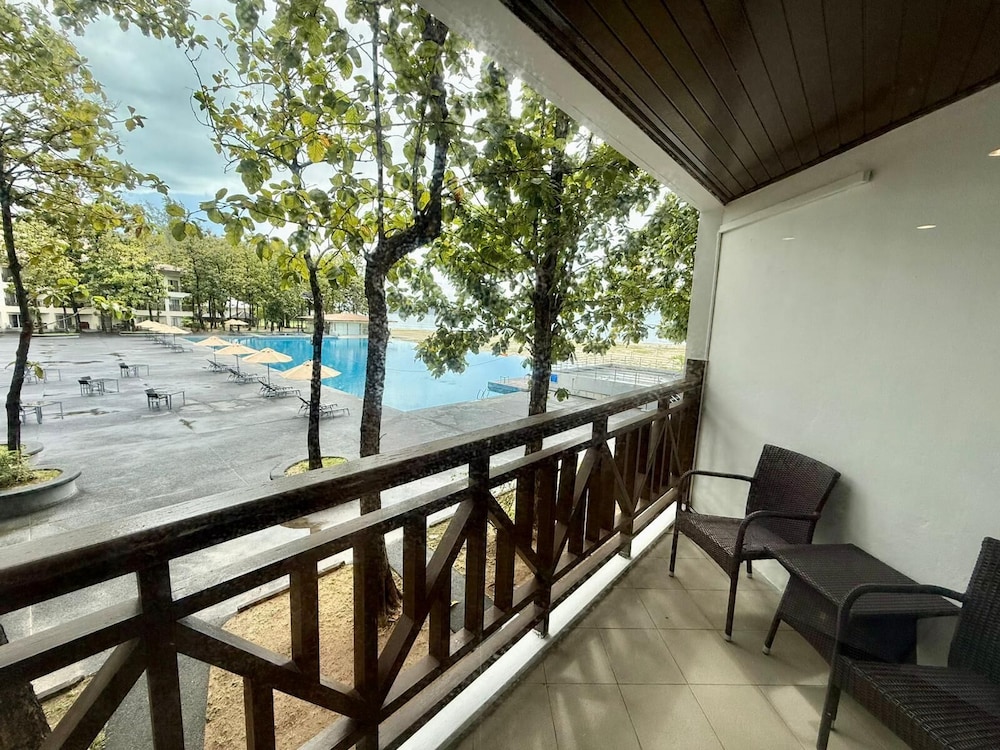Century Langkasuka Resort 38/59