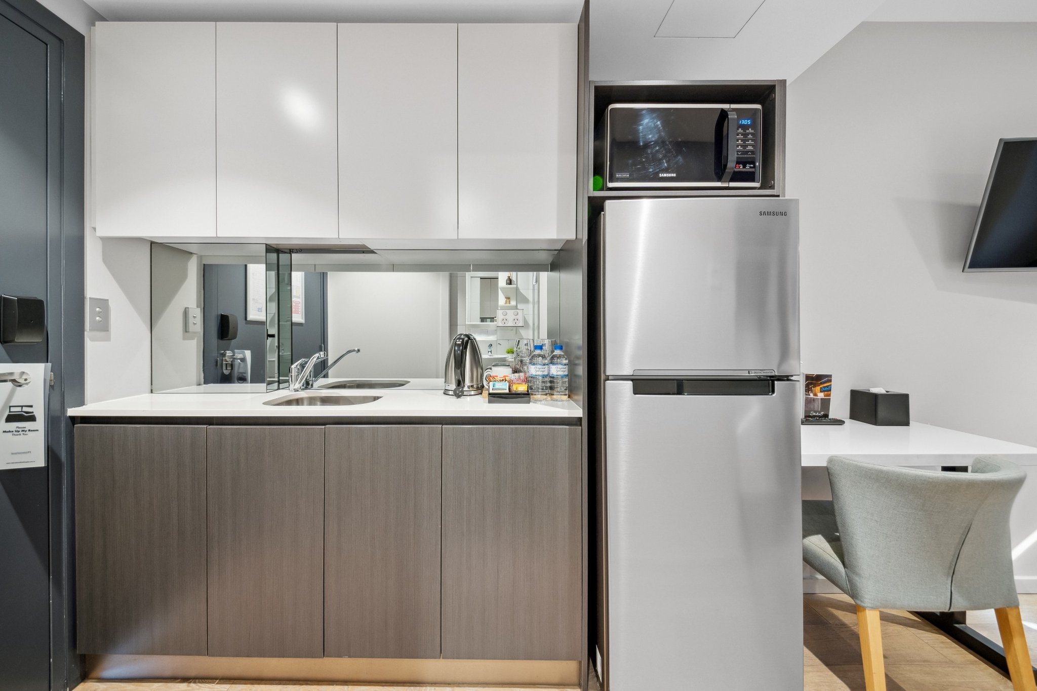 Studio 8 Residences - Adults Only 26/35