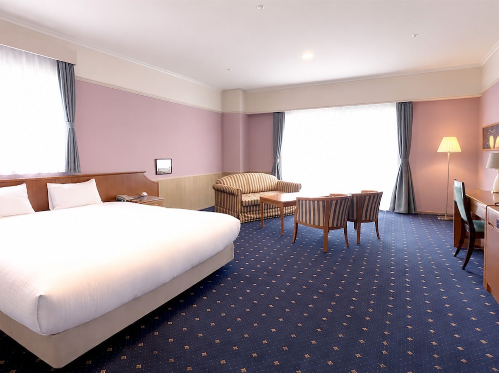 HOTEL FLORACION NASU 17/50