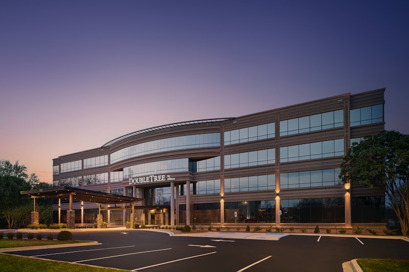 DoubleTree by Hilton Greenville Airport 2/28