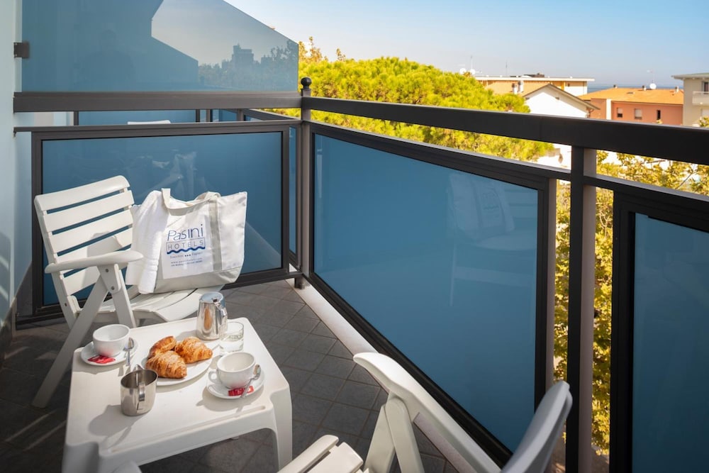 Hotel Stacchini 32/44