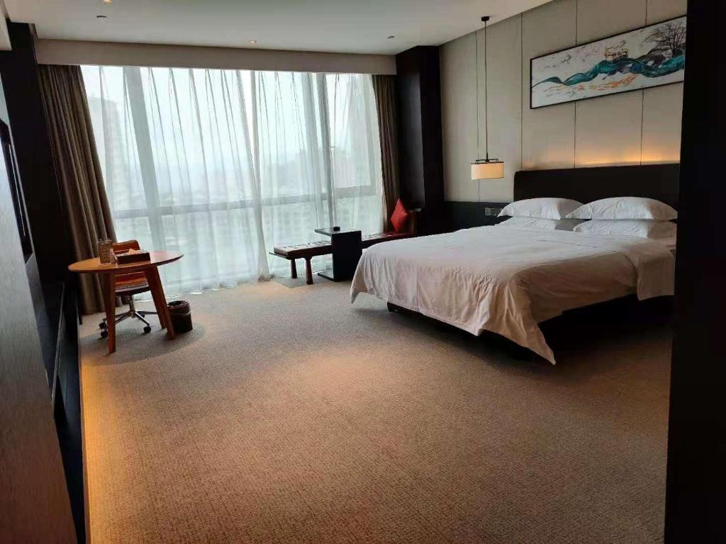 Ramada by Wyndham Taizhou 28/56