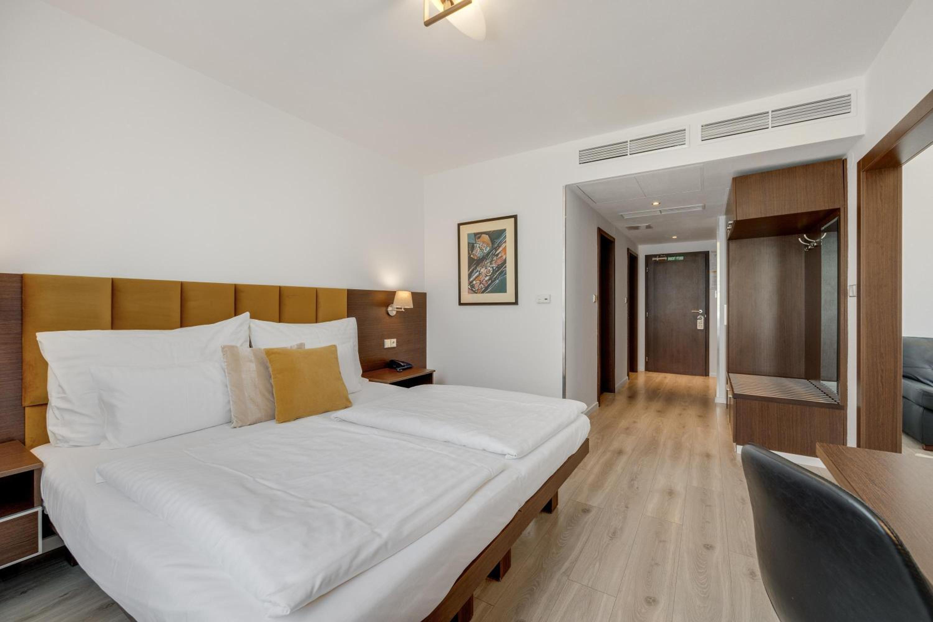 غرفة قياسية بسرير مزدوج، Antares Hotel 6/10