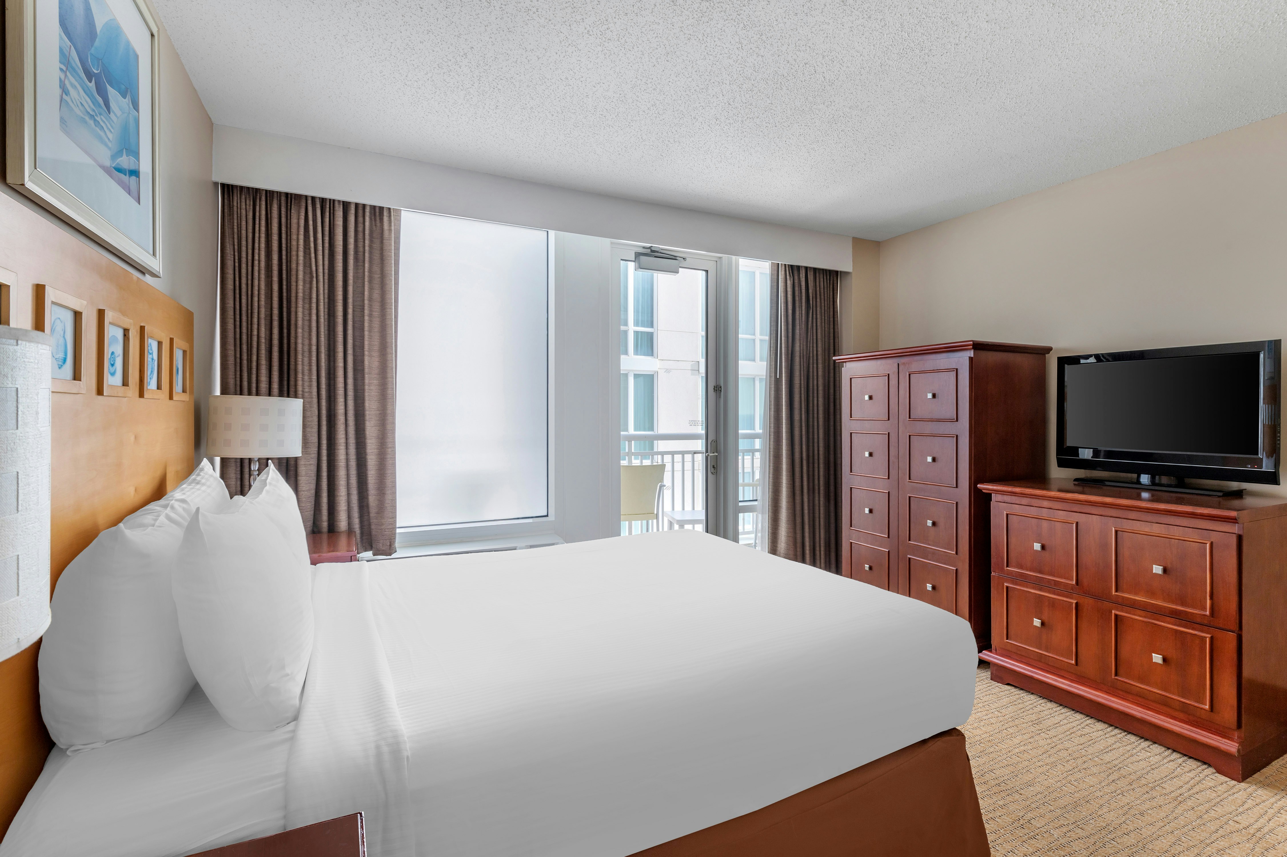 Hilton Vacation Club Ocean Beach Club Virginia Beach 8/24