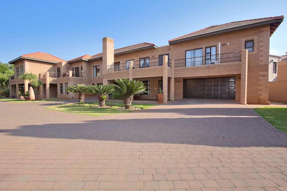 Centurion Golf Suites 32/50