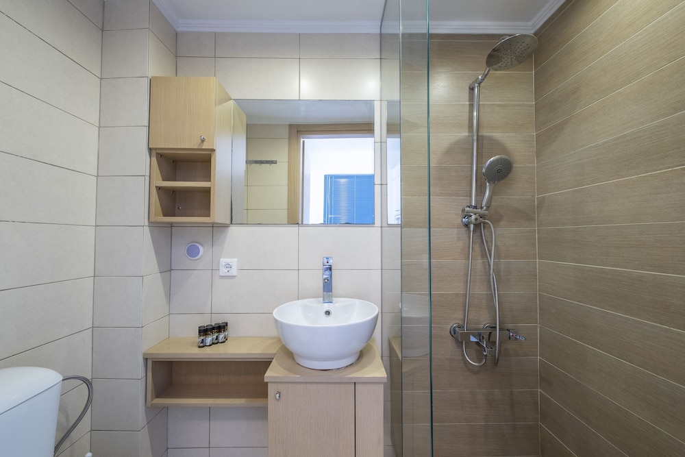MELI APARTMENTS & VILLAS 46/50