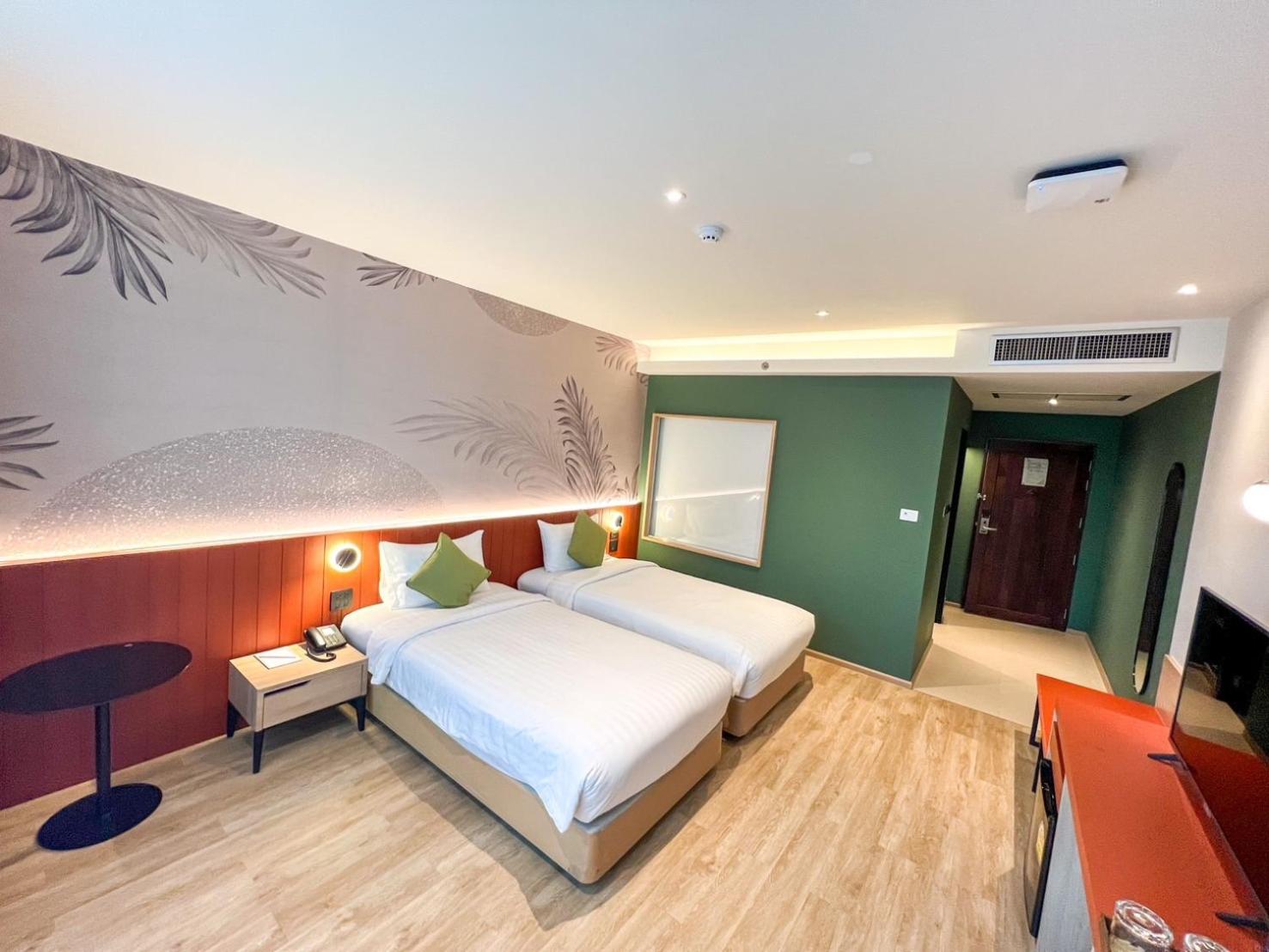 غرفة سوبيريور بسرير مزدوج، Buri Sriphu Hotel 3/7