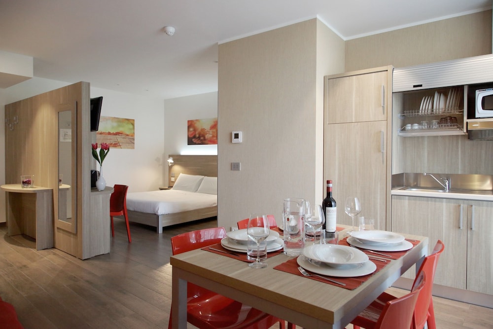 Privilege Apartments 27/43