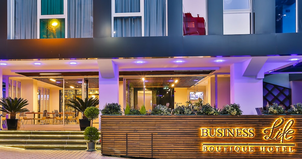 Business Life Sisli 5/53