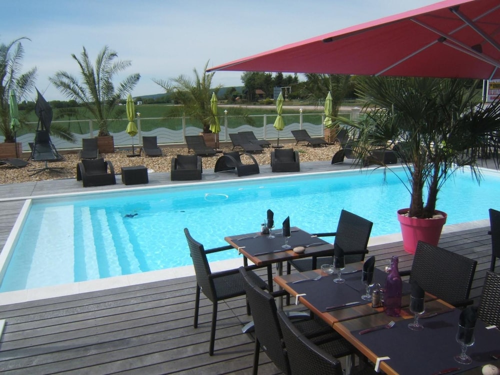 Brit Hotel Hermes 26/42