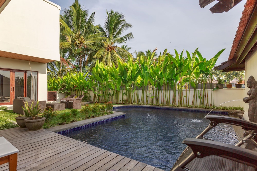 Solo Villas And Retreat 71/74