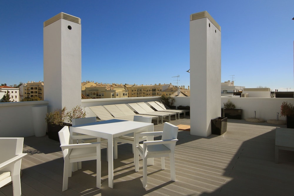 Faro Boutique Hotel 36/48