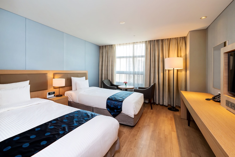 Wirye Militopia Hotel by Marine 17/62