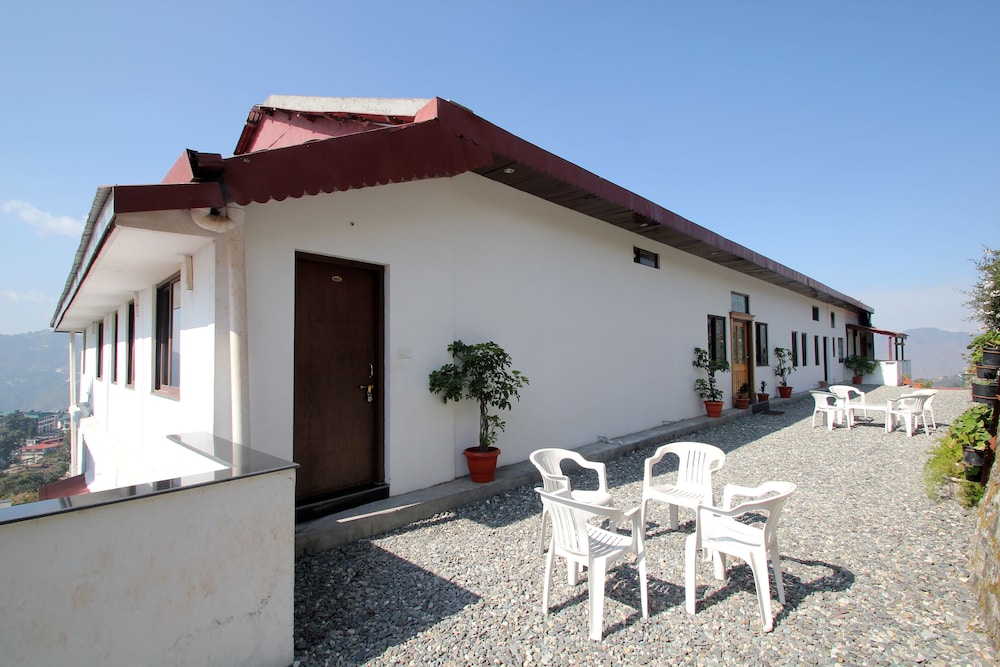 HOTEL HIMALAYAN CLUB 36/48