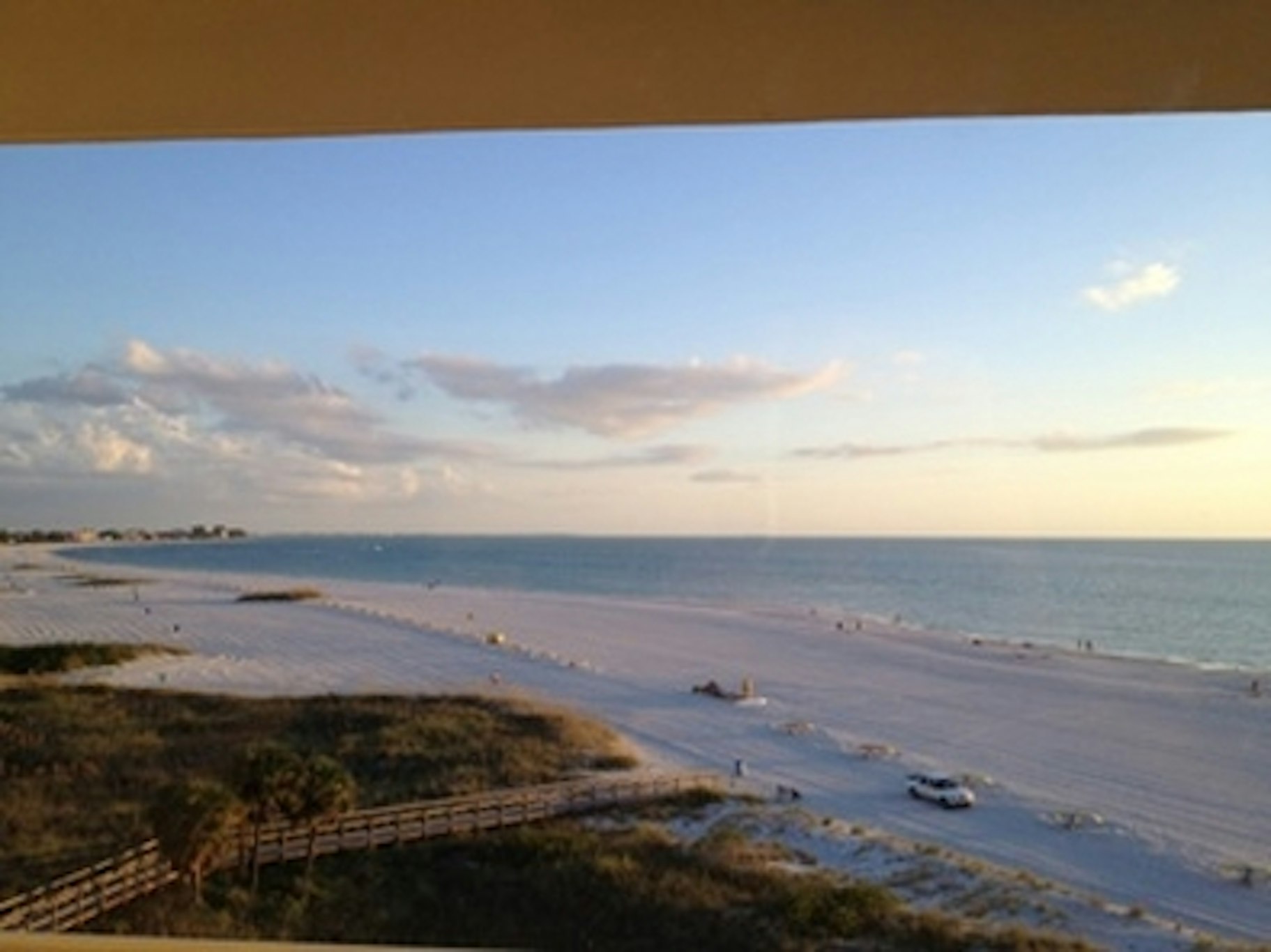 Sunset Vistas Beachfront Suites 11/14