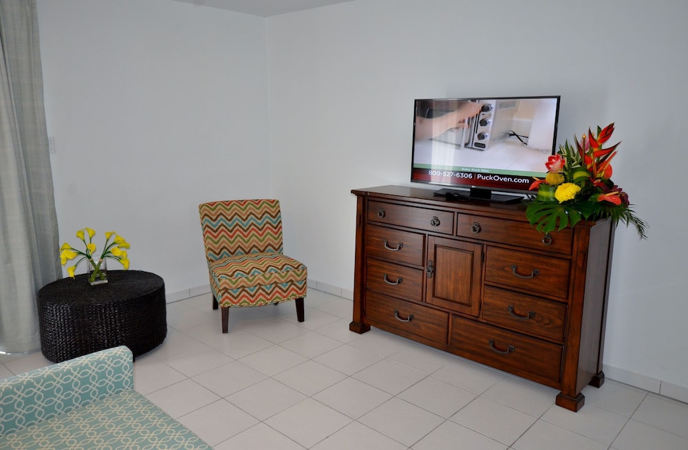 Atrium Beach Resort And Spa St Maarten A Ramada By Wyndham 5/64