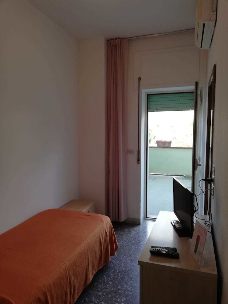 Hotel Germania 24/50