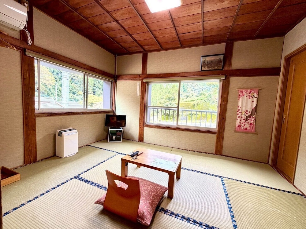 Takaosou 13/50