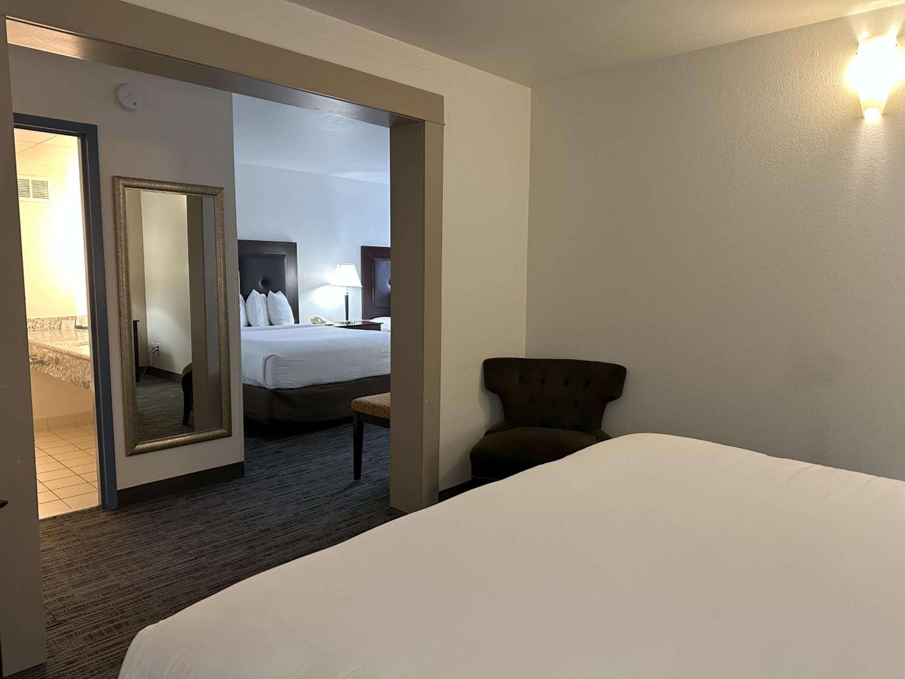 غرفة، Quality Inn & Suites Everett, WA 4/7