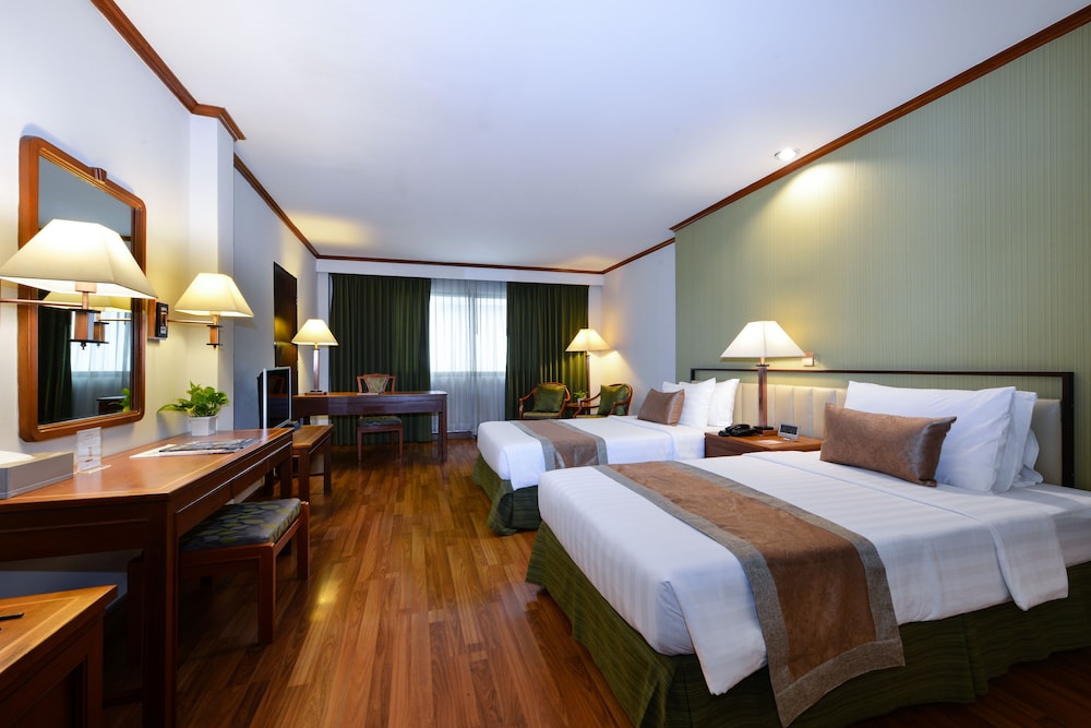 Arawana Regency Park Sukhumvit Ex Aspira Grand Regency Sukhumvit 32/73