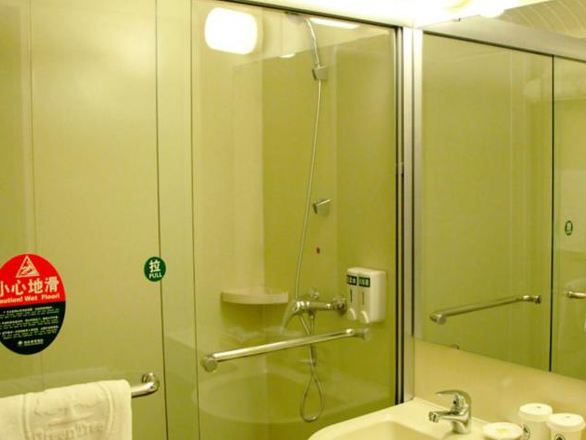 GreenTree Inn Beijing Daxing Xingye Street Liyuan Business Hotel 41/49