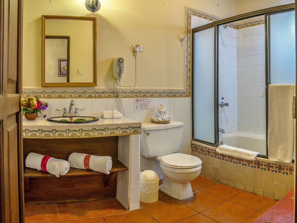 Hotel Convento Santa Catalina 49/50