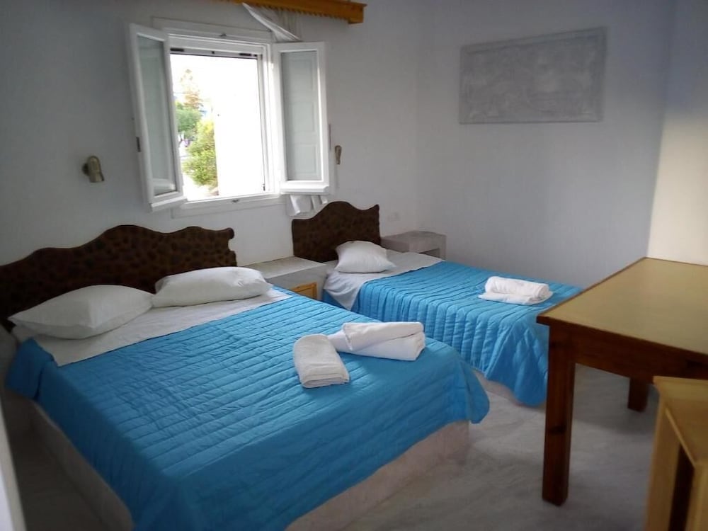 PERISSA HOTEL 14/50