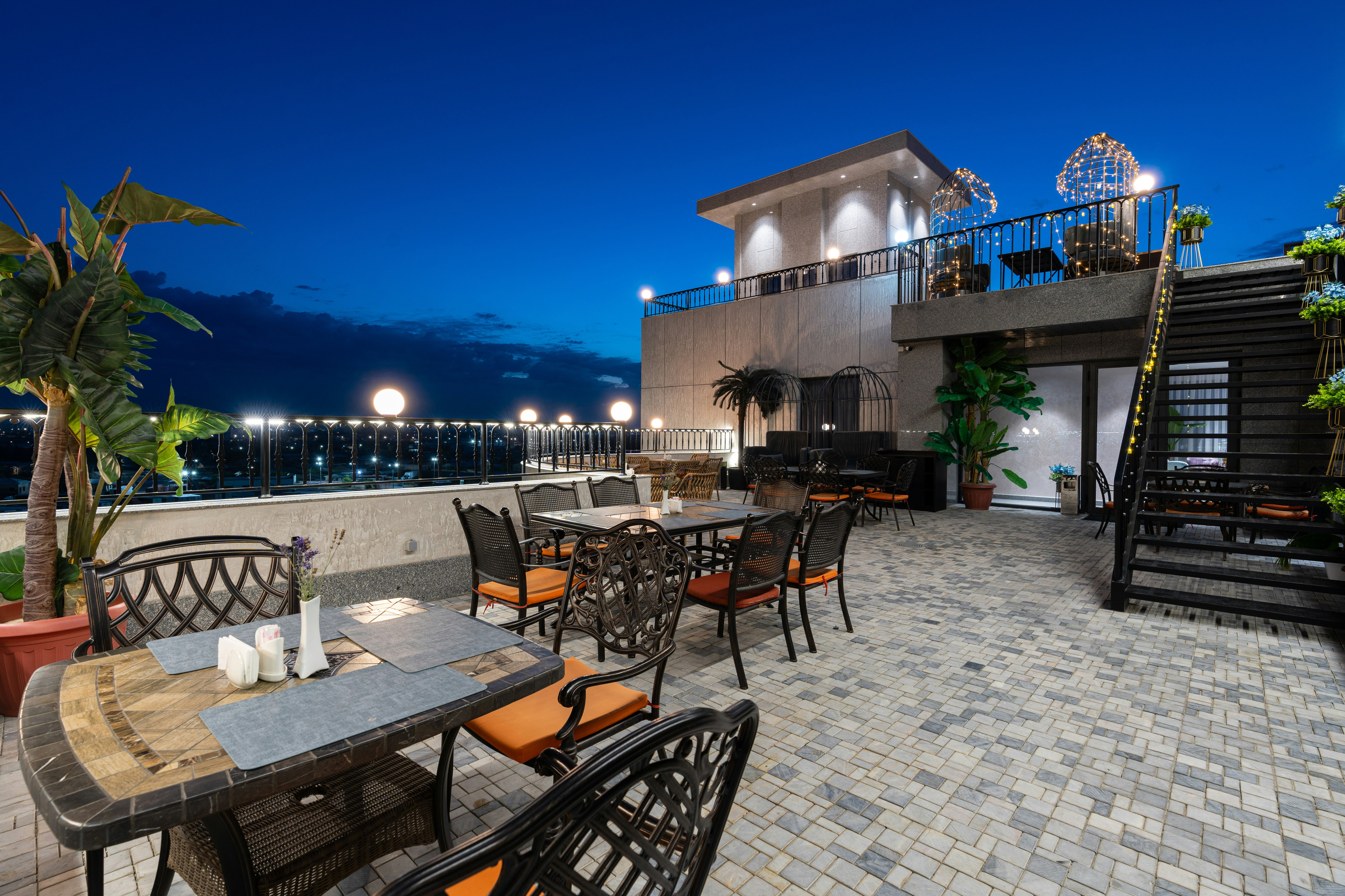 TOP Shamsan Airport Hotel 45/61