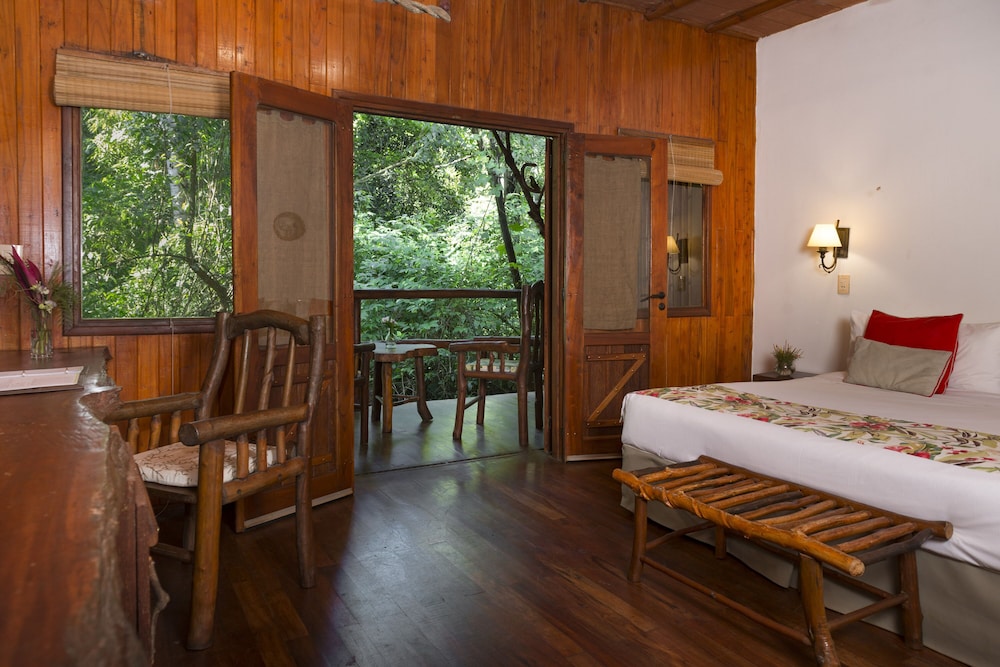 LA ALDEA DE LA SELVA LODGE 9/43
