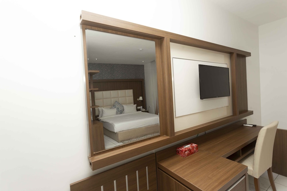 San Marino Hotel Apartment 50/50